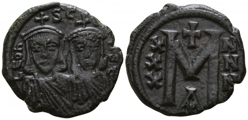Leo III the "Isaurian", with Constantine V. AD 717-741. Constantinople
Follis Æ...