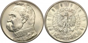 Poland II Republic
POLSKA/ POLAND/ POLEN / POLOGNE / POLSKO

II RP. 10 zlotych 1934 Pilsudski 

W dużej mierze zachowany połysk menniczy.Parchimo...