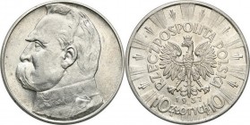Poland II Republic
POLSKA/ POLAND/ POLEN / POLOGNE / POLSKO

II RP. 10 zlotych 1937 Pilsudski 

Bardzo ładnie zachowane. Mikroryski w tle.Parchim...