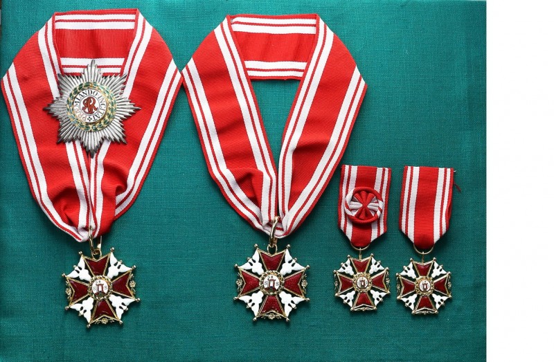 Decorations, Orders, Badges
POLSKA / POLAND/ POLEN / POLSKO / RUSSIA / LVIV

...