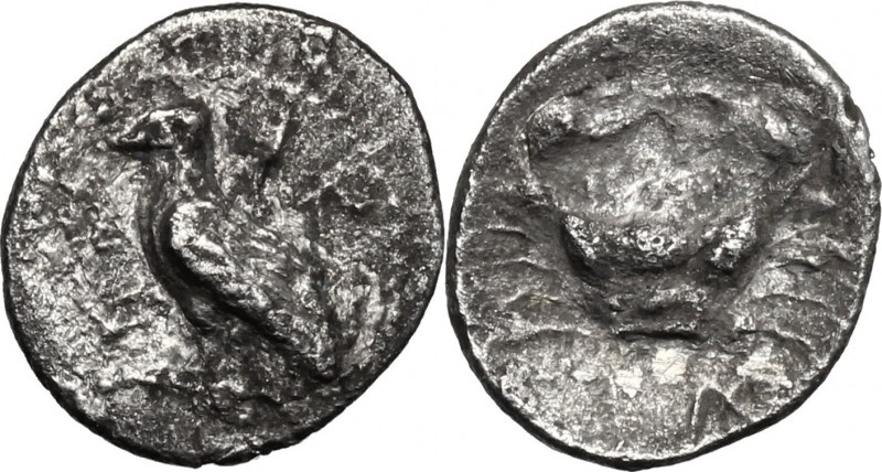 Sicily. Akragas. AR Litra, c. 450-439 BC. D/ Eagle standing left on Ionic capita...
