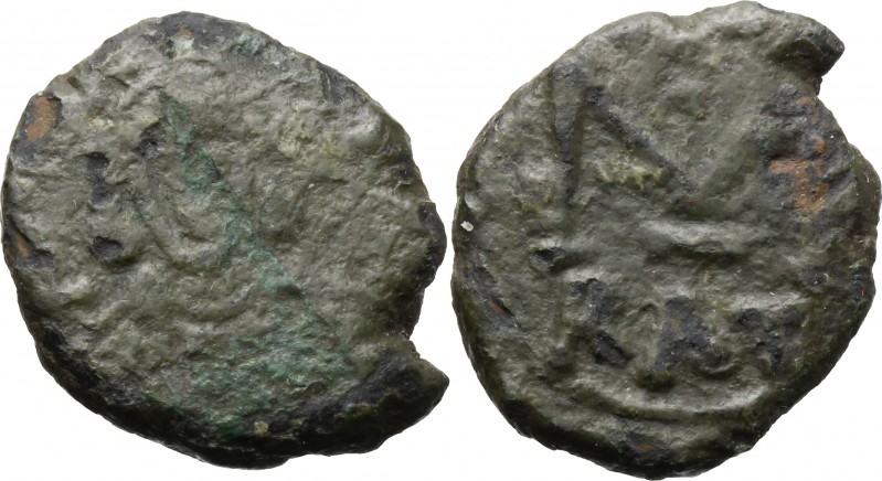 Constans II (641-668). AE Follis, Ravenna mint. D/ Bust facing, wearing crown an...