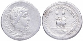 85 aC. Roma. Denario. RSC Fonteia 9. Ag. 4,17 g. Cabeza de la personificación de Vejovis a la derecha, delante monograma de ROMA, debajo haz de rayos,...
