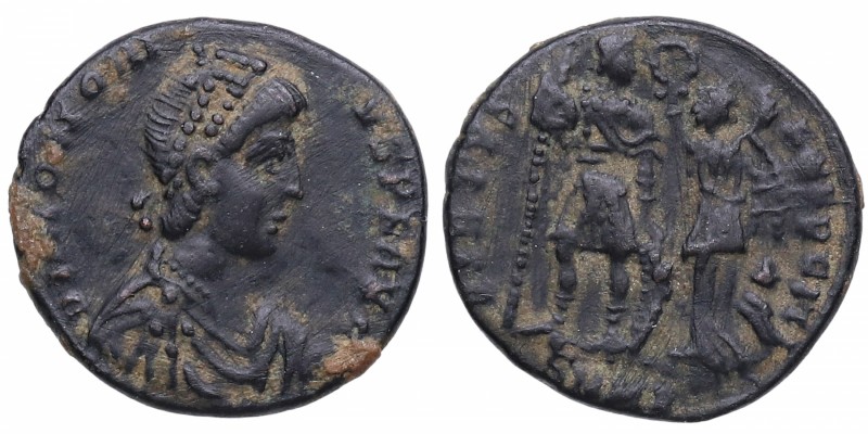 395-402 dC. Honorio (393-423). Nicomedia. Decargiro. RIC X 63. LRBC 2437. Ae. D ...