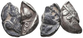 Archaic Era Silver Cut coins , 2x Lot of 2 coiins,

Condition: Very Fine

Weight: gr
Diameter: mm