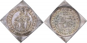 Wolf Dietrich von Raitenau 1587 - 1612
 1/2 Taler Klippe o.J. Typ 6, Unter dem Legatenhut sechsfeldiges Wappen – auf Thron sitzender Hl. Rupert – Kli...