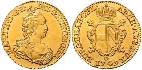 Maria Theresia 1740 - 1780
 2 Souverain d´or 1749 Brustbild rechts, im Schulterabschnitt Mmz. R. // gekrönter zweifeldiger, über Andreaskreuz liegend...