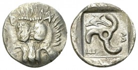 Mithrapata AR Diobol, c. 390-370 BC 

Dynasts of Lycia, Mithrapata. AR Diobol (13 mm, 1.47 g), c. 390-370 BC.
Obv. Facing lion's scalp.
Rev. Trisk...