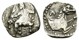 Mazaios AR Obol 

Cilicia, Tarsos. Mazaios (361-334 BC). AR Obol (9-10 mm, 0.62 g).
 Obv. Zeus-Baal seated left, holding Nike and sceptre; before, ...