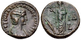 Salonina AE Tetradrachm, Alexandria 

Salonina (254-268 AD). AE Tetradrachm (22 mm, 10.18 g), Alexandria, Egypt, 266-267 AD.
Obv. KOPNHΛIA CAΛONЄIN...