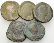 Lot of 5 Roman imperial AE sestertii 

Lot of five (5) Roman imperial AE sestertii.

Fine. (5)

Lot sold as is, no returns.