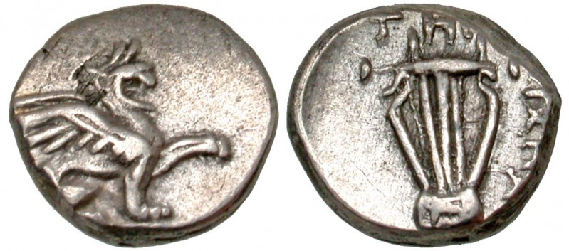 Ionia, Teos, 320 - 294 BC
Silver Trihemiobol, 10mm, 0.96 grams
Obverse: Griffi...