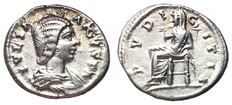 Julia Domna, 193 - 211 AD
Silver Denarius, Laodicea Mint, 17mm, 2.83 grams
Obv...