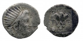 Caria. Rhodos . 180-150 BC.
Hemidrachm AR
Radiate head of Helios right.
Rev: Rose all within incuse square.
Br. M. 254
2,40 gr. 16 mm