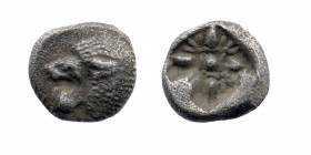 IONIA, Miletos. Late 6th-early 5th century BC. AR Obol.
Forepart of lion left, head reverted / Stellate pattern within incuse square.
SNG Kayhan 476-8...