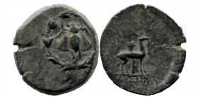 IONIA. Ephesos. Ae (Circa 202-133 BC)
Bee within wreath.
Rev: Stag standing right before palm tree.
BMC 140.
2,41 gr. 17 mm
