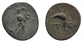 PISIDIA. Etenna. Ae (1st century BC).
Female figure "Nymphe" advancing right, head left, holding serpent; tilted amphora to left.
Rev: ET-EN
Harpa.
SN...