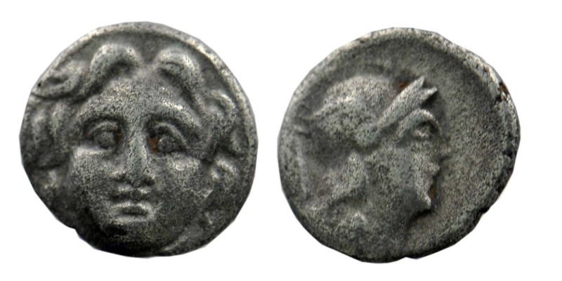 Selge. Pisidia. AR Obol 3rd Century BC.
Obv. Facing head of Gorgoneion.
Rev. Hel...