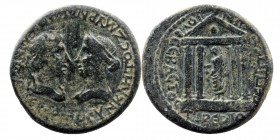 Ionia. Smyrna. Time of Tiberius AD 14-37. Hieronymos and Petronios, magistrates AE
Obv: ϹƐΒΑϹΤΗ ϹΥΝΚΛΗΤΟϹ/Υ ΖΜΥΡΝΑΙWΝ ΙƐΡWΝΥΜΟϹ; draped busts of Senat...