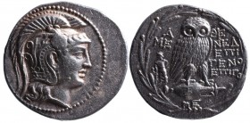 Attica, Athens, New Style coinage, Magistrates Mened-, Epigeno- and Epigo-, ca. 135-134 BC.
Head of Athena right, wearing crested Attic helmet decorat...