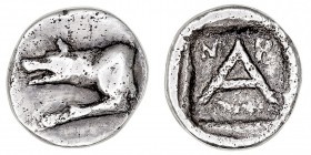 MONEDAS ANTIGUAS
PELOPONESO
Argos. Trióbolo. AR. (465-430 a.C.) A/Cabeza de lobo a izq. R/Letra A central y a los lados letras. 2,67 g. SNG.476. MBC...