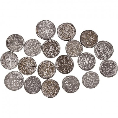 MONEDAS ÁRABES
IMPERIO ALMORÁVIDE
LOTES DE CONJUNTO
Lote de 19 monedas. AR. Q...
