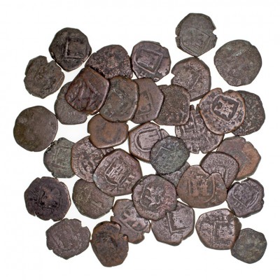 MONARQUÍA ESPAÑOLA
LOTES DE CONJUNTO
Lote de 36 monedas. AE. De Felipe III a C...