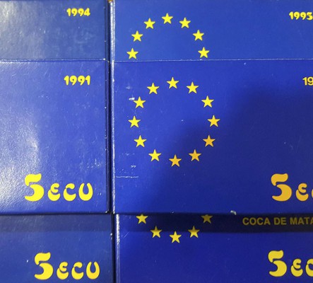 LA PESETA
JUAN CARLOS I
Lote de 6 monedas. AR. 5 Ecu conmemorativos de la FNMT...
