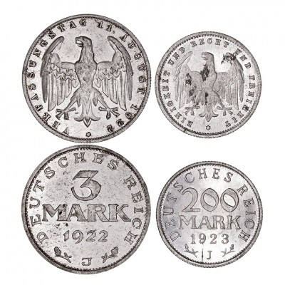 MONEDAS EXTRANJERAS
ALEMANIA
Lote de 2 monedas. Aluminio. 3 Marcos 1922 J y 20...