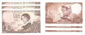 BILLETES
ESTADO ESPAÑOL, BANCO DE ESPAÑA
100 Pesetas. 19 Noviembre 1965. Sin serie. Trío correlativo. ED.470. Marca de clip lateral y de tinta de im...