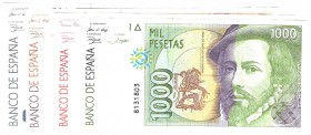 BILLETES
JUAN CARLOS I, BANCO DE ESPAÑA
Lote de 4 billetes. 1000 Pesetas 1992 sin serie, 2000 Pesetas 1992 serie Y, 5000 Pesetas 1992 sin serie, 100...