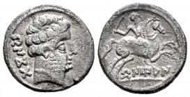 Bentian. Denario. 120-80 a.C. Zona de Navarra. (Abh-249). (Acip-1675). Anv.: Cabeza masculina a derecha, delante delfín, detrás BENKOTA. Rev.: Jinete ...