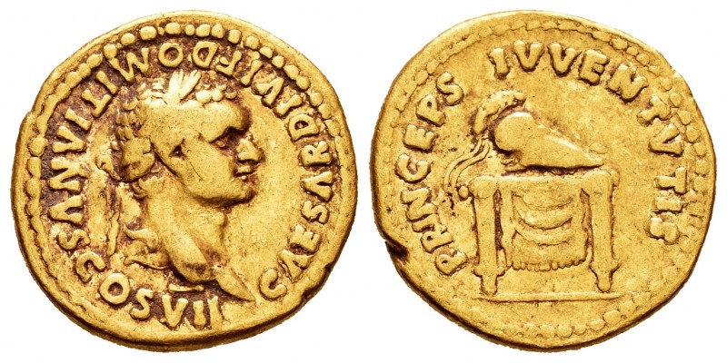 Domiciano. Áureo. 80 d.C. Roma. (Ric-51). (Cal-920). Anv.: CAESAR DIVI F DOMITIA...