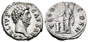 Aelio. Denario. 137 d.C. Roma. (Spink-3976). (Ric-434). Rev.: TR POT COS II. Salus en pie a izquierda dando de comer a serpiente sobre altar. Ag. 3,33...