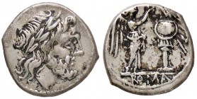ROMANE REPUBBLICANE - ANONIME - Monete senza simboli (dopo 211 a.C.) - Vittoriato - Testa di Giove a d. /R La Vittoria a d. incorona un trofeo B. 9; C...