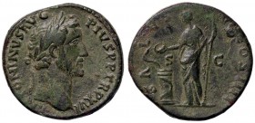 ROMANE IMPERIALI - Antonino Pio (138-161) - Sesterzio - Testa laureata a d. /R La Salute stante a s. con scettro alimenta un serpente che si erge da a...
