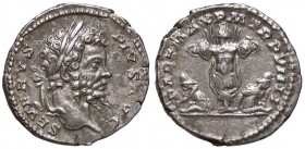 ROMANE IMPERIALI - Settimio Severo (193-211) - Denario - Busto laureato a d. /R Trofeo tra due prigionieri C. 365 (AG g. 3,35)
SPL