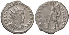 ROMANE IMPERIALI - Valeriano I (253-260) - Antoniniano - Busto radiato e drappeggiato a d. /R La Vittoria stante a s. con corona e palma C. 230; RIC 1...