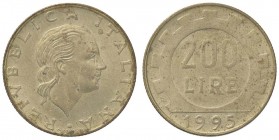 REPUBBLICA ITALIANA - Repubblica Italiana (monetazione in lire) (1946-2001) - 200 Lire 1995 NC BT asse ruotato di 255°
SPL
