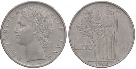 REPUBBLICA ITALIANA - Repubblica Italiana (monetazione in lire) (1946-2001) - 100 Lire 1962 Mont. 12 AC
qFDC/FDC