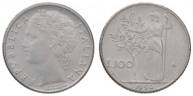 REPUBBLICA ITALIANA - Repubblica Italiana (monetazione in lire) (1946-2001) - 100 Lire 1990 NC AC asse ruotato di 345°
SPL