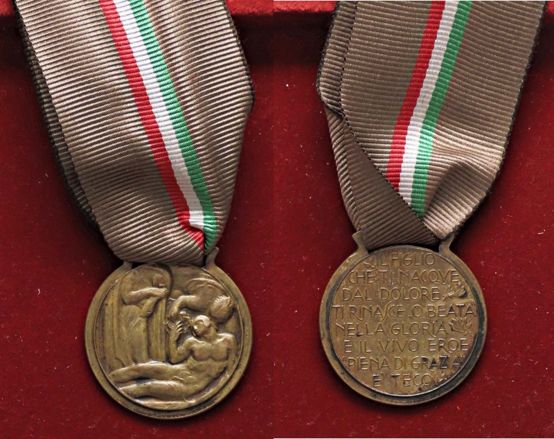 MEDAGLIE - SAVOIA - Vittorio Emanuele III (1900-1943) - Medaglia 1919 - Per le m...