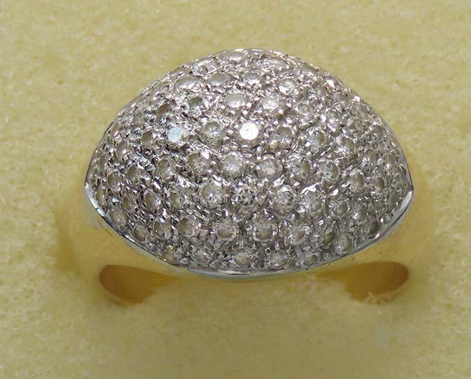VARIE - Gioielli da antiquariato Anello in oro con brillantini, gr. 9,05
Ottimo