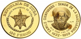 1989. Cuba. 100 pesos. (Fr. 35) (Kr. 334). 30,94 g. AU. Camilo Cienfuegos. Acuñación de 150 ejemplares. manchitas. Rara. (Proof).