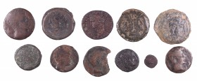 Lote de 7 bronces ibéricos, incluye 4 monedas romanas. Total 11 piezas. A examinar. BC/MBC.