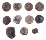Lote formado por 7 divisores ibéricos y 4 bronces de Massalia. Total 11 monedas. A examinar. RC/MBC-.
