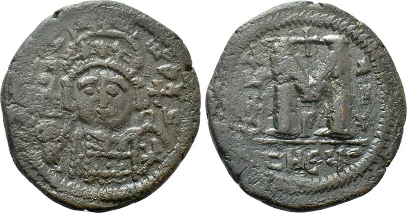 JUSTINUS II (565-578). Follis. Antioch. Dated RY 1 (565/6). 

Obv: D N IVSTINV...
