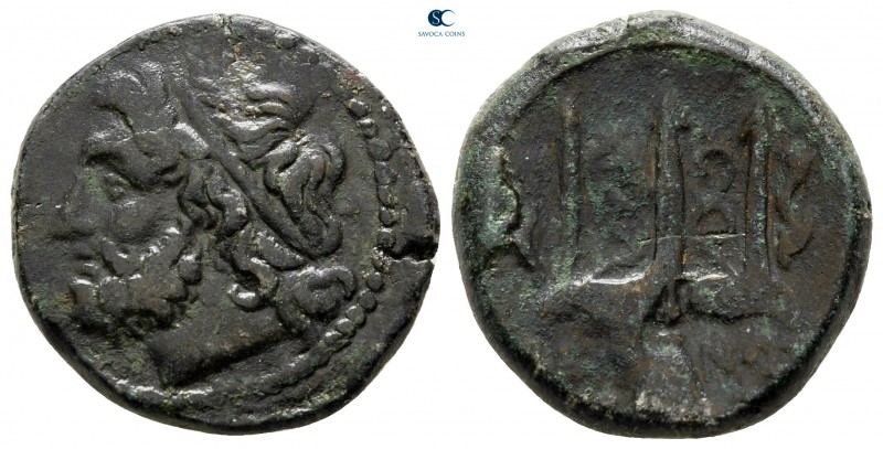 Sicily. Syracuse. Hieron II 275-215 BC. 
Bronze Æ

19 mm., 6,41 g.



nea...