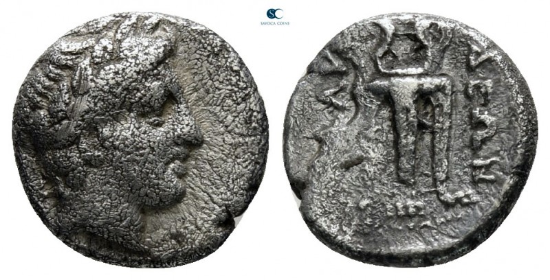 Macedon. Chalkidian League. Olynthos circa 350 BC. 
Diobol AR

10 mm., 1,08 g...
