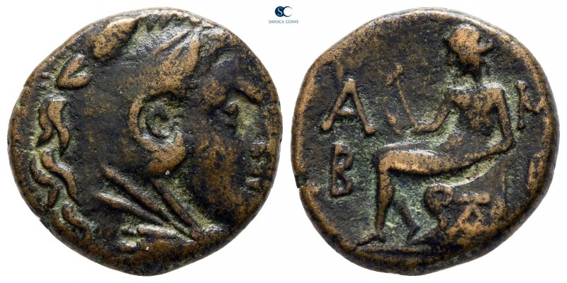 Epeiros. Ambrakia circa 125-75 BC. 
Bronze Æ

18 mm., 5,36 g.



very fin...